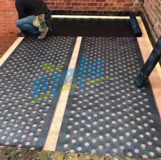 Fiberglas Delikli Siyah